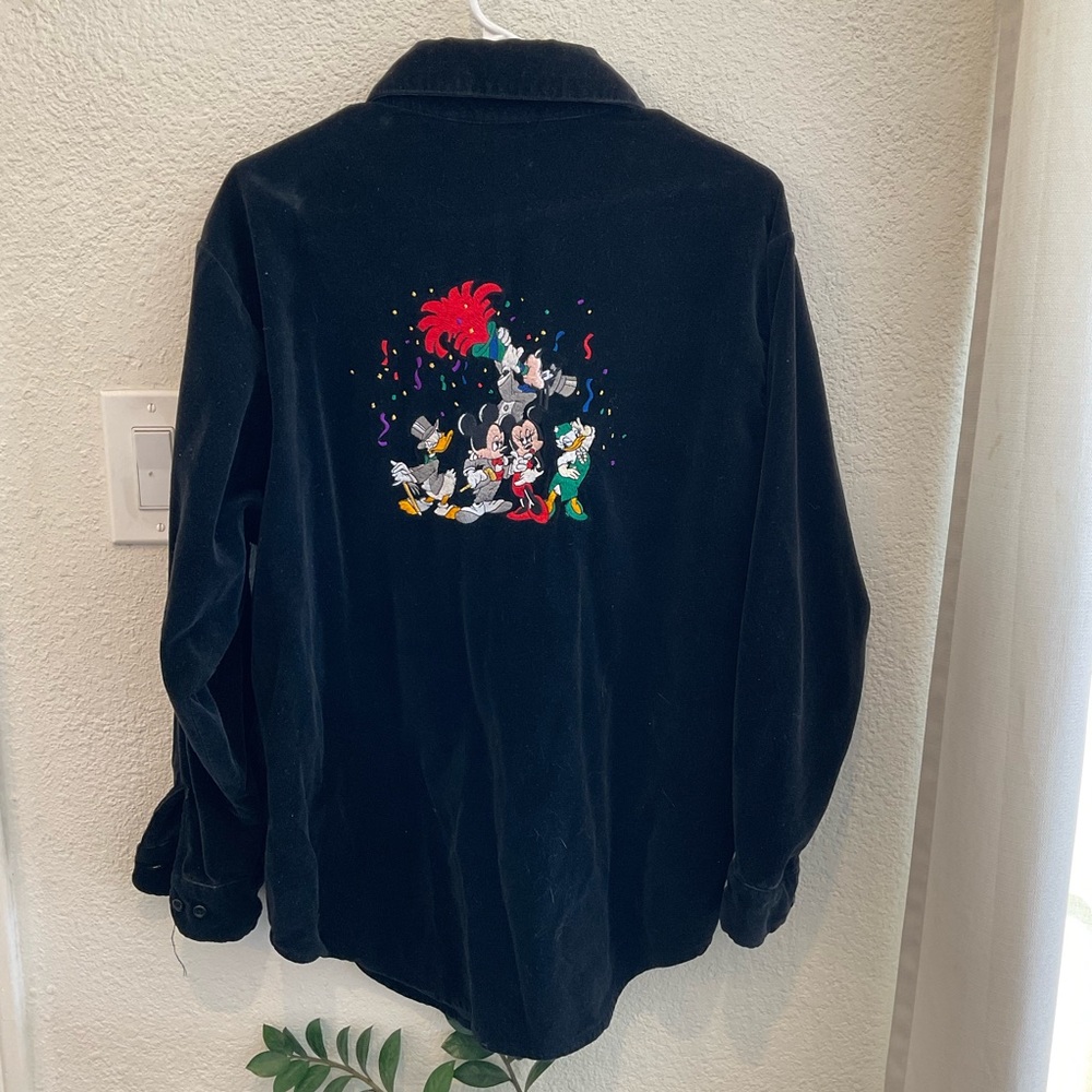 Disney store button up